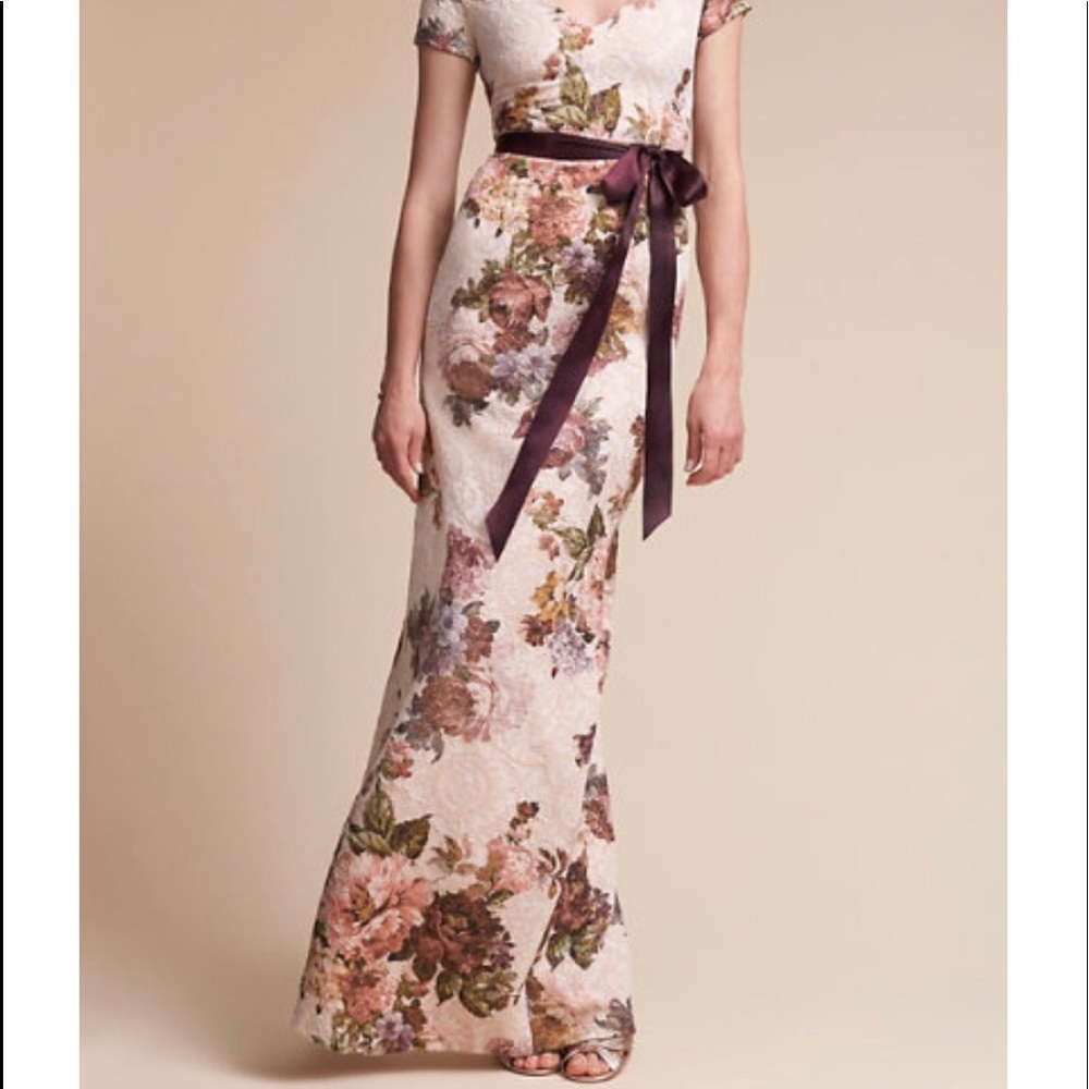 Adrianne Papell - Claret size 10